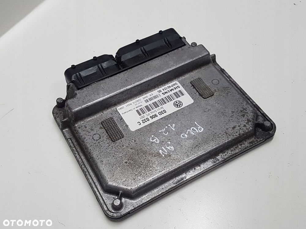 POLO 9N 1.2 KOMPUTER MODUŁ 03D906032C 5WP4012405 - 8