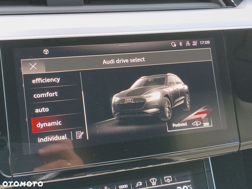 Audi e-tron 50 Quattro S Line - 33