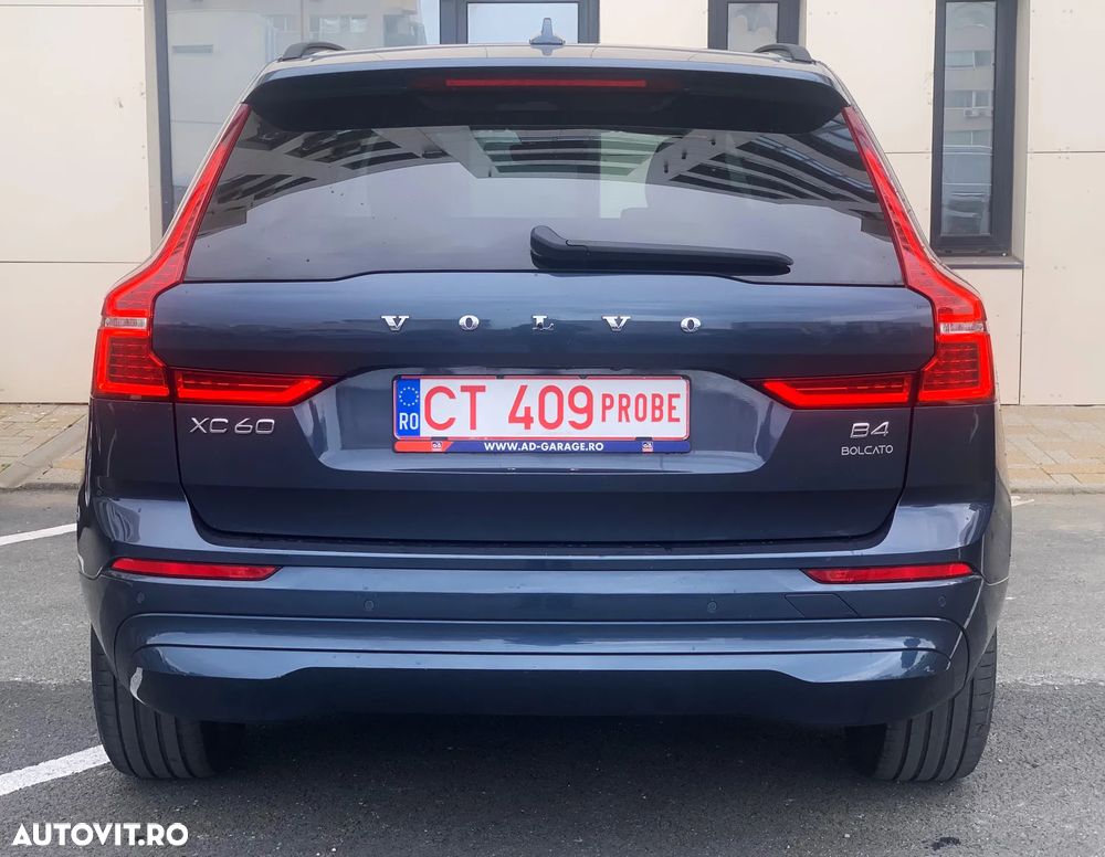 VOLVO XC60 2023 — imagine 6