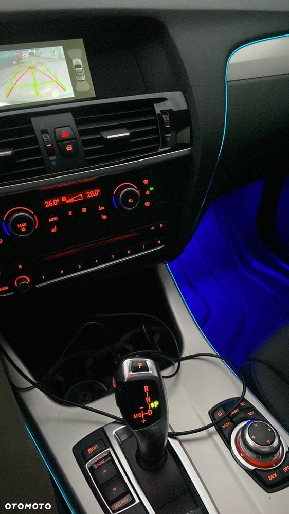 BMW X3 xDrive28i - 7