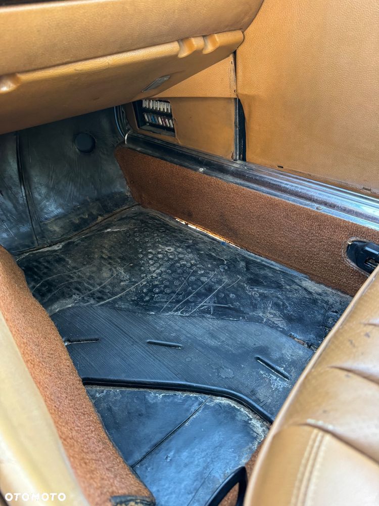 Mercedes-Benz SLC - 14
