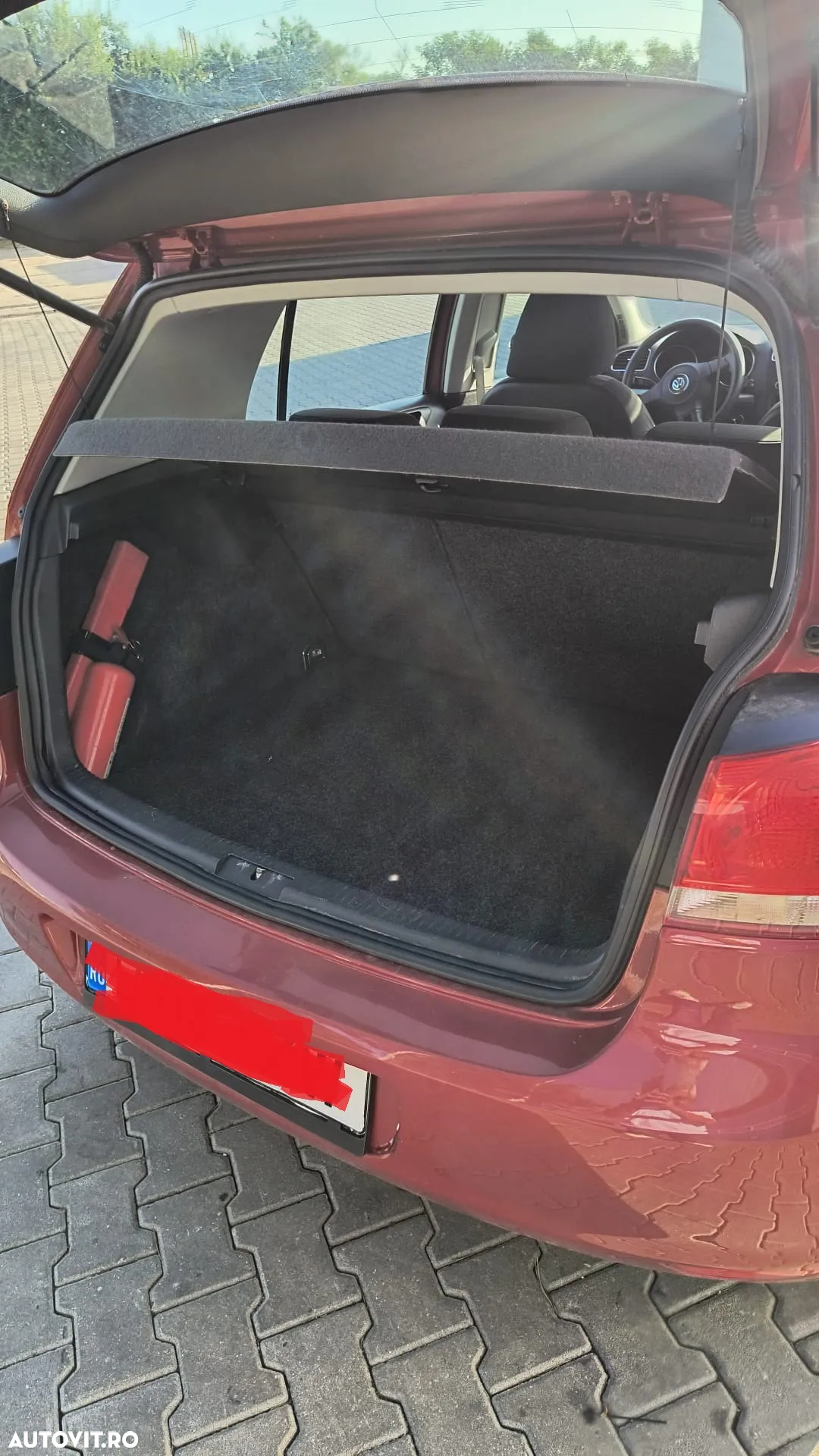 Volkswagen Golf - 9
