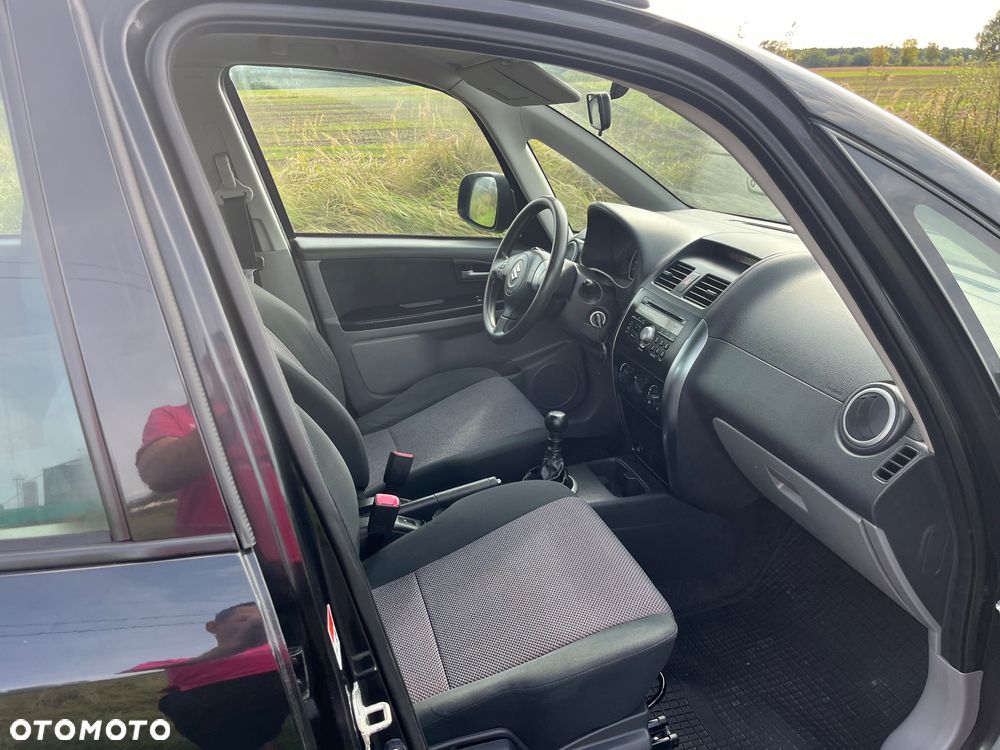 Suzuki SX4 - 20