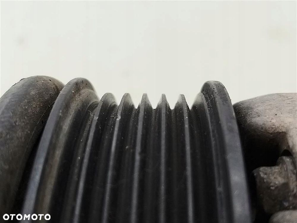 Sprężarka klimatyzacji Toyota Yaris II 1.4 D4D 90KM 05-2011 DENSO 5SER09C - 3