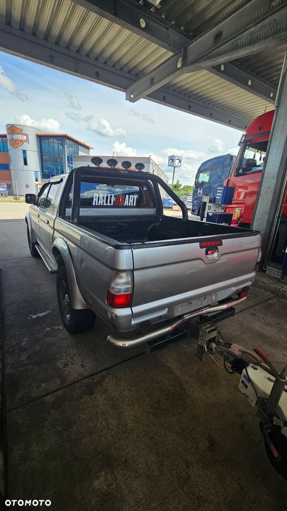 Mitsubishi L200 Pick Up 4x4 Intense + - 3