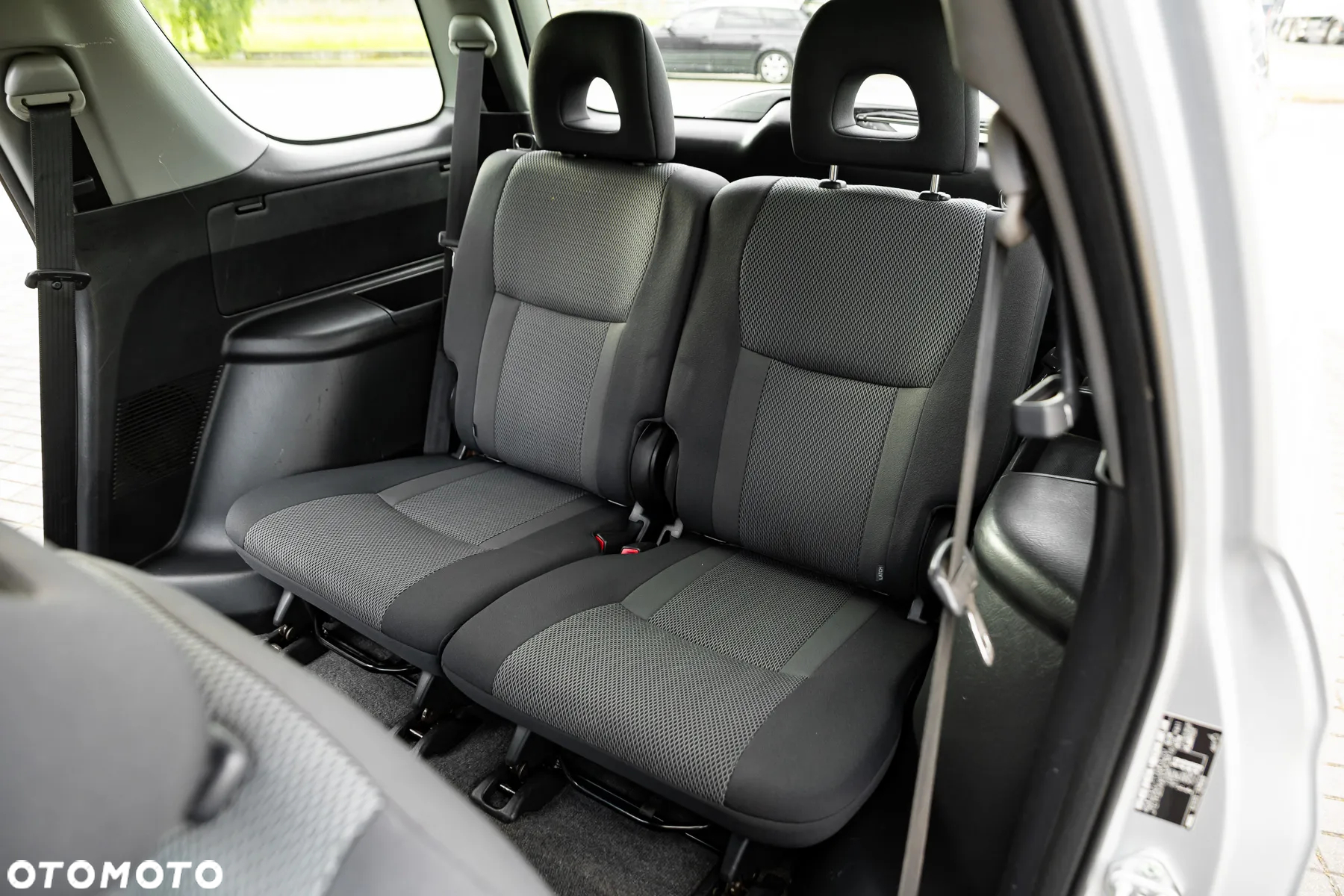Toyota RAV4 2.0 VVT-i Sol - 18