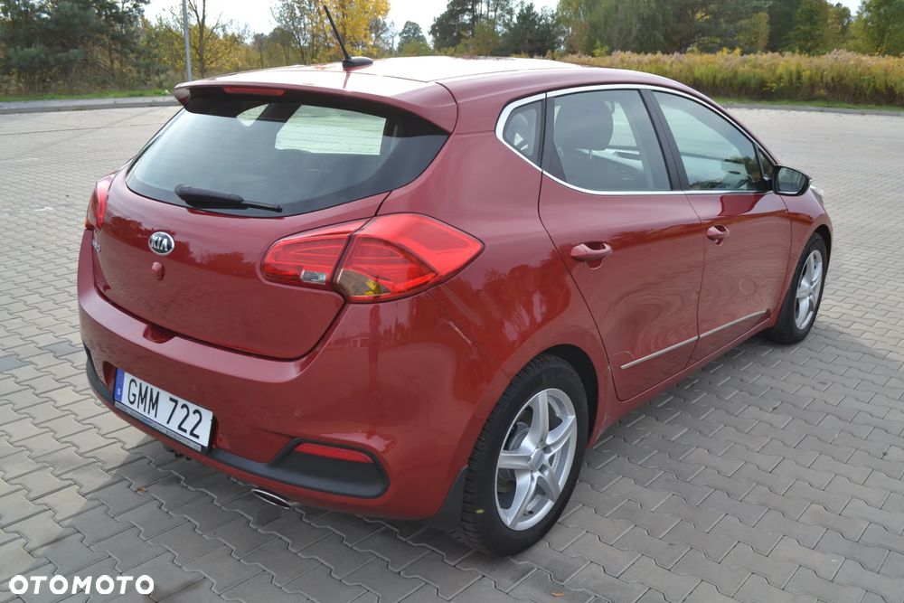 Kia Ceed 1.6 GDI Platinum Edition - 29
