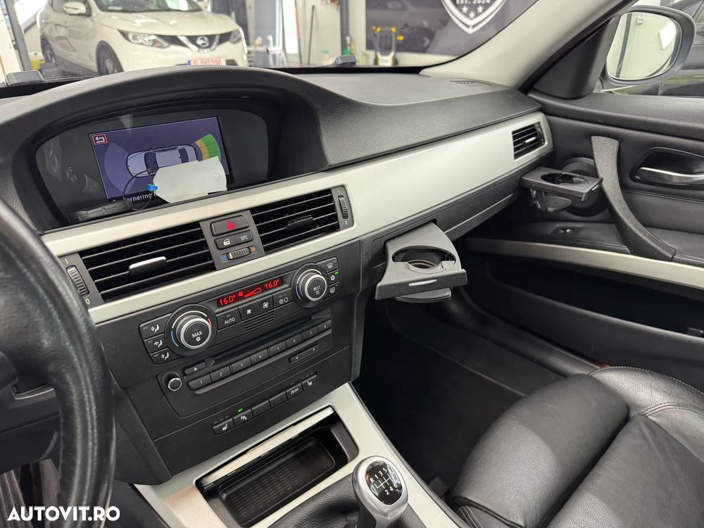 BMW Seria 3 320d DPF - 20