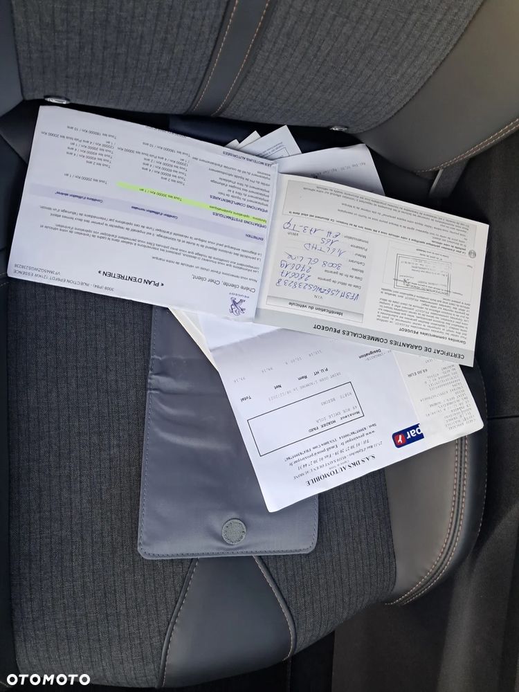 Peugeot 3008 1.6 PureTech GPF GT Line S&S EAT8 - 16