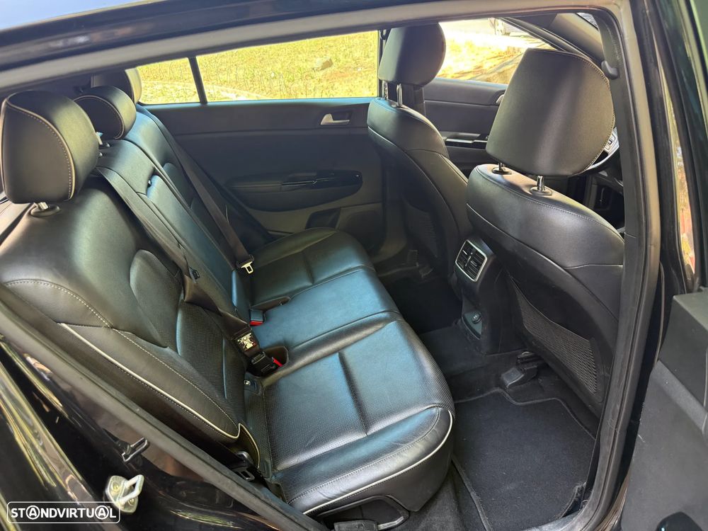 Kia Sportage 1.7 CRDI ISG GT Line 7DCT - 6
