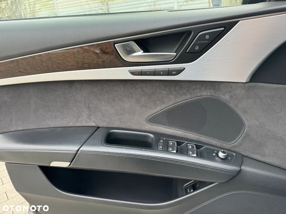 Audi A8 4.2 TDI Quattro - 17