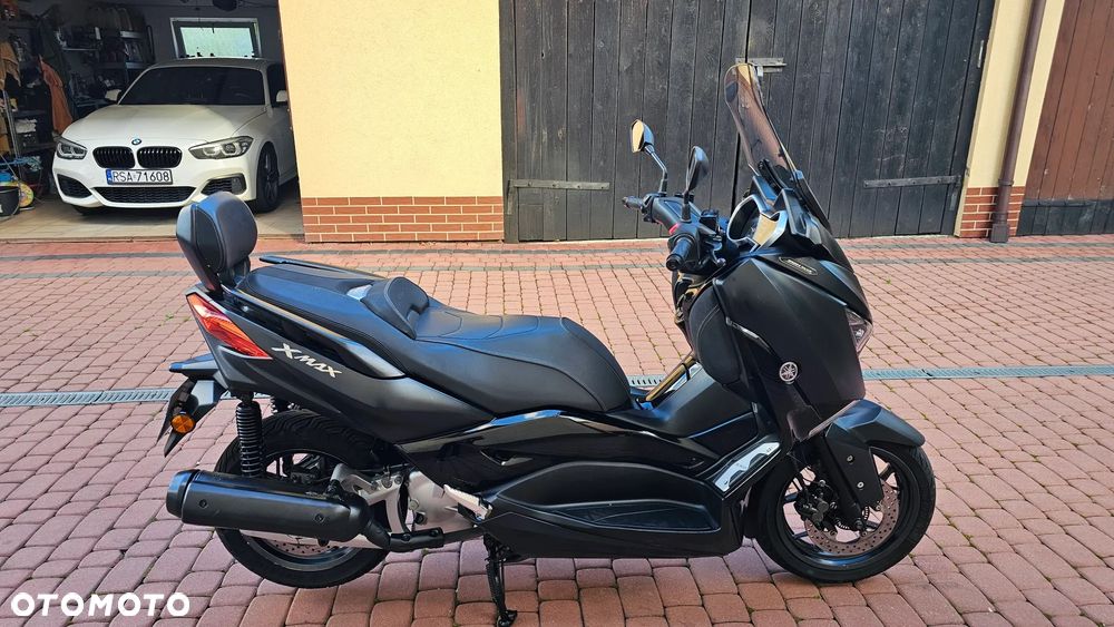 Yamaha X-max - 20