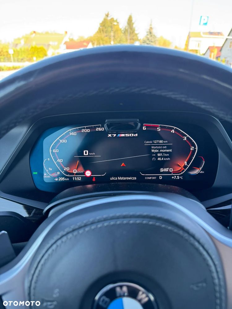 BMW X7 M50d sport - 16