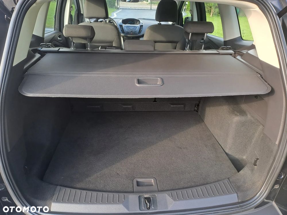 Ford Kuga 1.6 EcoBoost 2x4 Trend - 13
