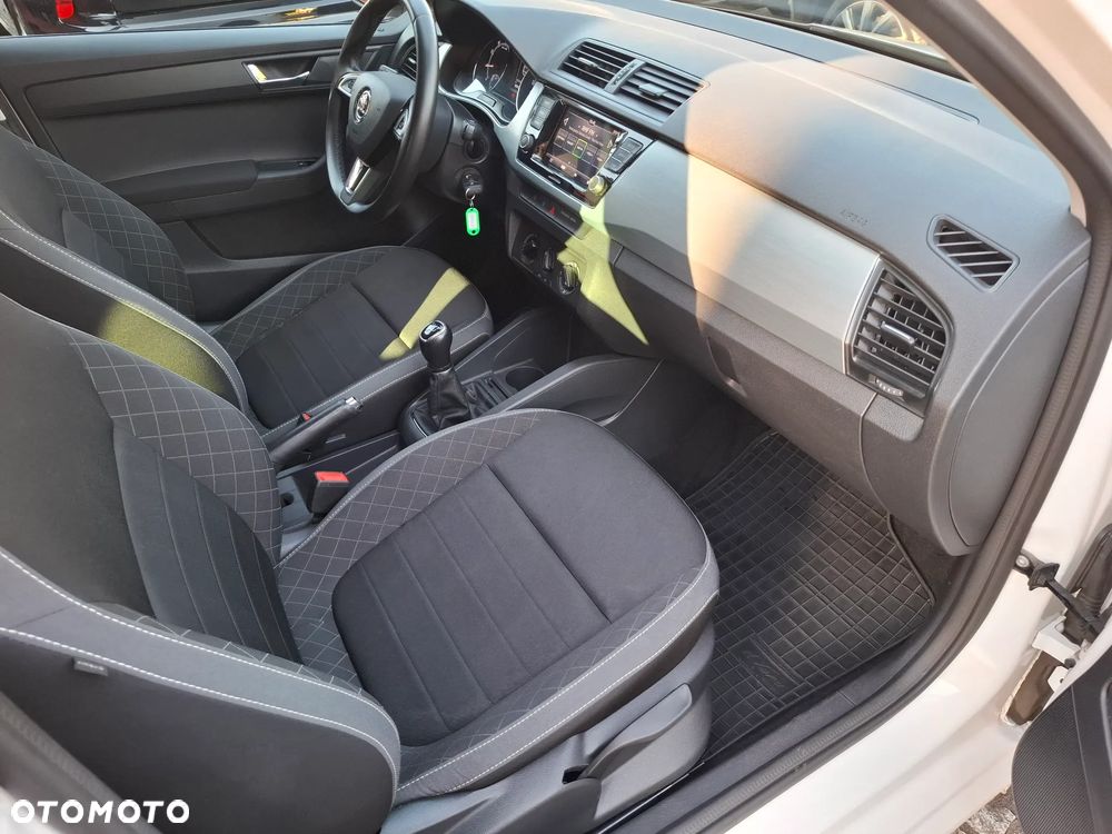 Skoda Fabia 1.0 TSI Ambition - 23