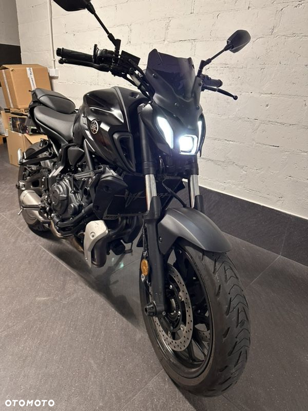 Yamaha MT - 2
