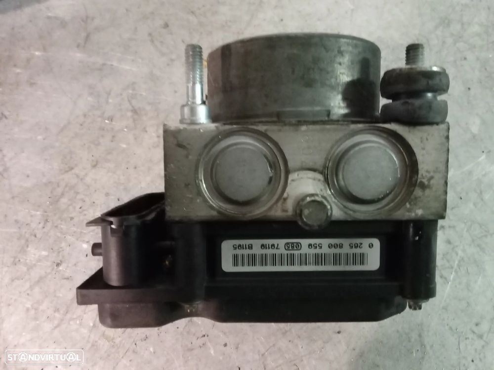 ABS RENAULT CLIO III 0265232077  8200747140 - 2