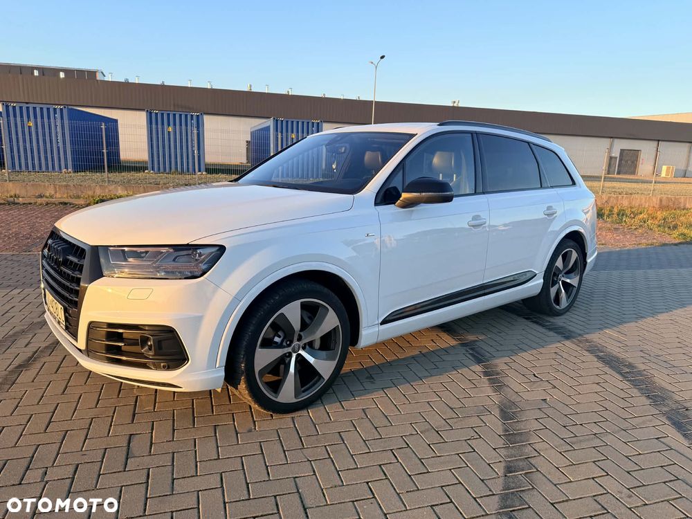 Audi Q7 3.0 TFSI Quattro Tiptr - 10