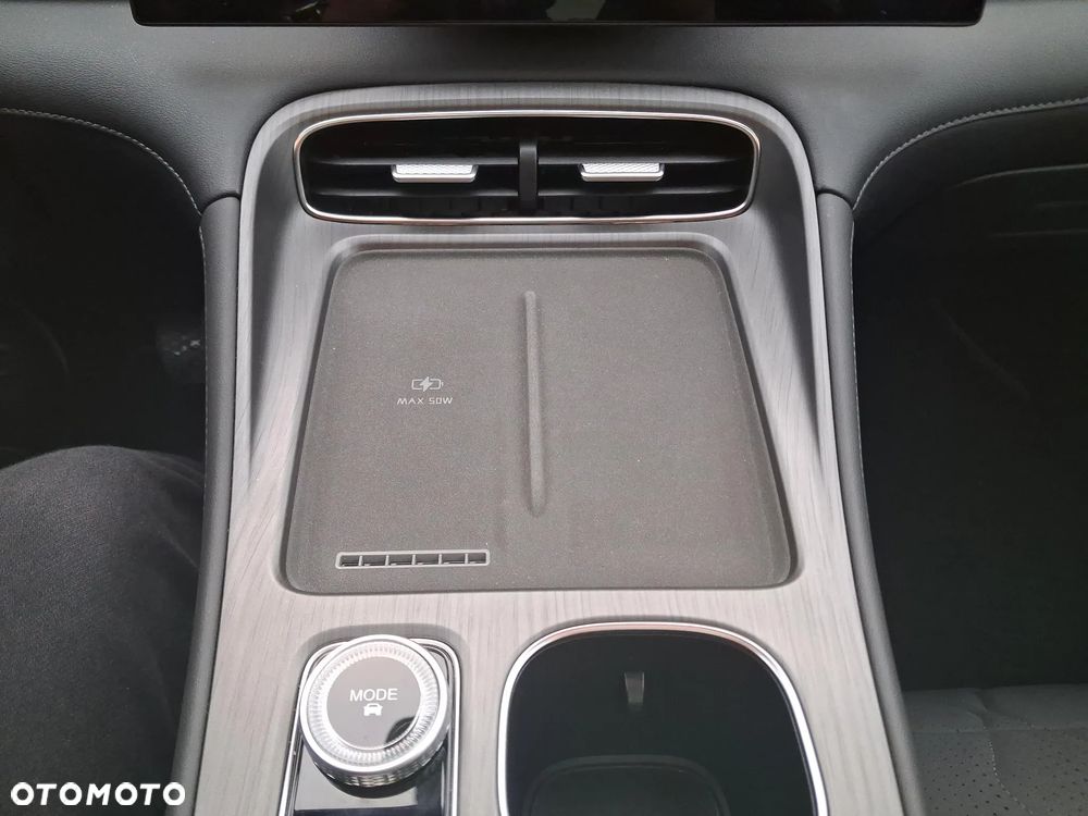 Chery Tiggo 8 1.5 T-GDI Super Hybrid Prestige DCT - 40