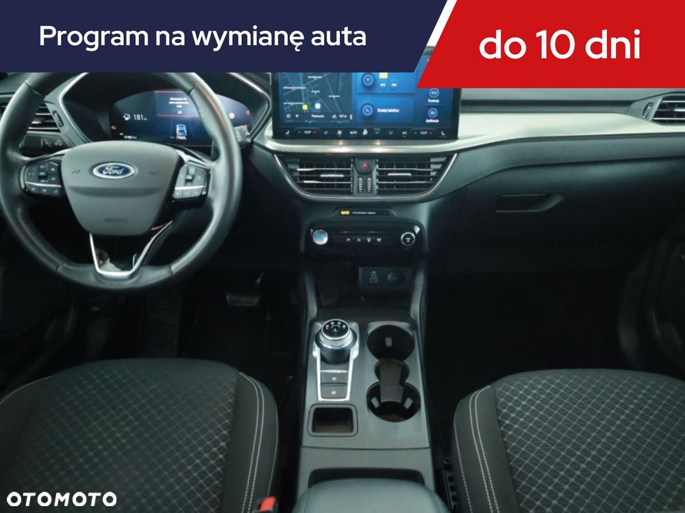 Ford Kuga - 10