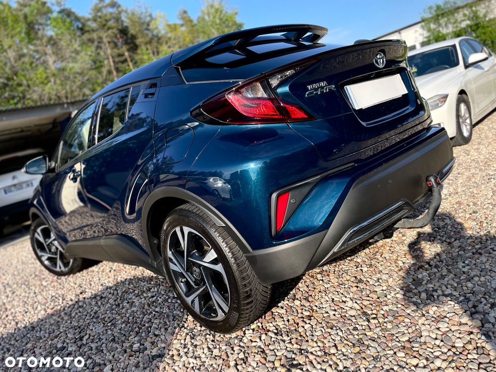 Toyota C-HR 2.0 Business-Edition - 4