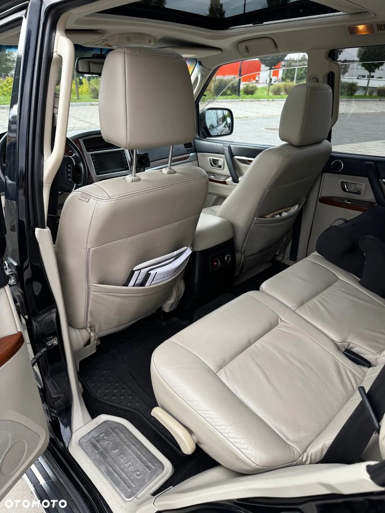 Mitsubishi Pajero 3.2 DID Intense - 11