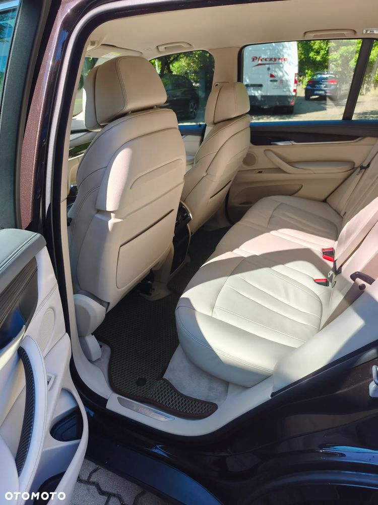 BMW X5 xDrive30d - 7