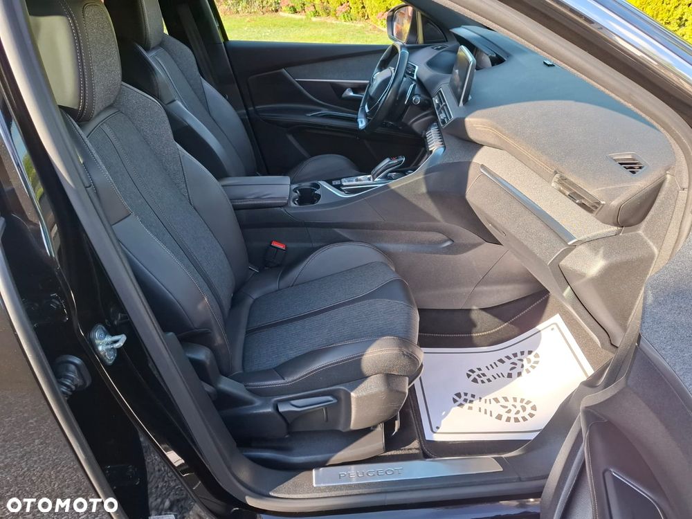 Peugeot 3008 - 36