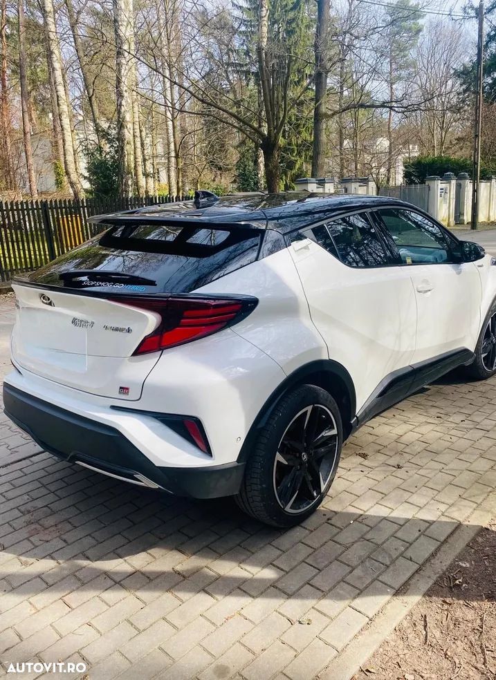 Toyota C-HR Style - 4