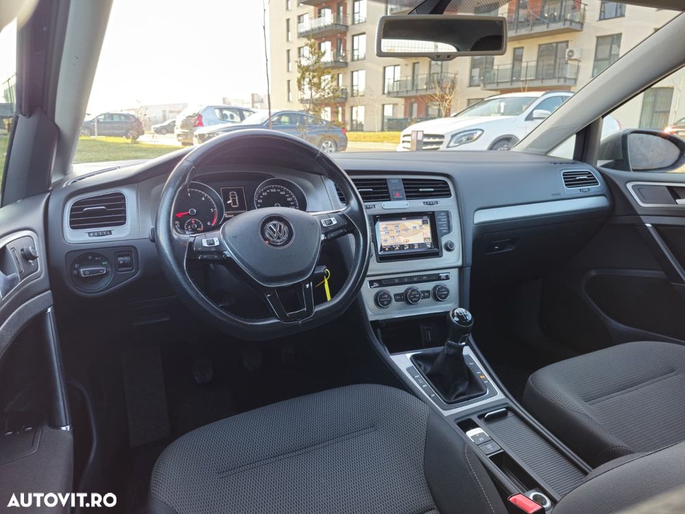 Volkswagen Golf 1.6 TDI BlueMotion Comfortline - 7