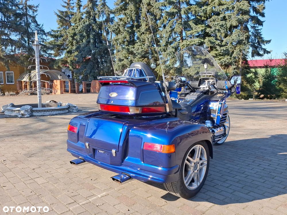 Honda GL - 10