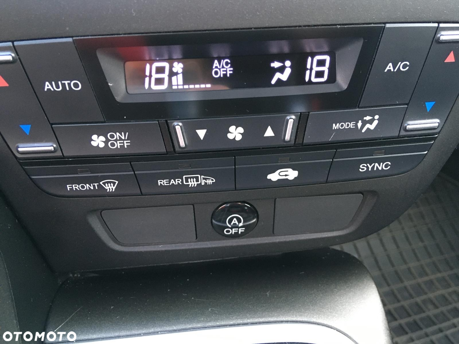 Honda Civic 1.4 Sport - 9