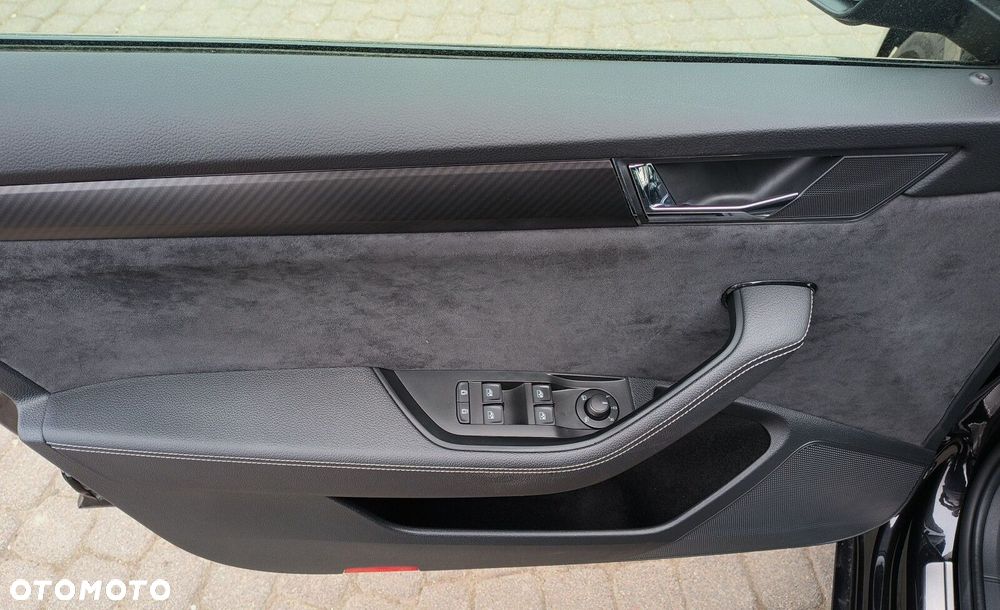 Skoda Superb 2.0 TSI 4x4 Sportline DSG - 26