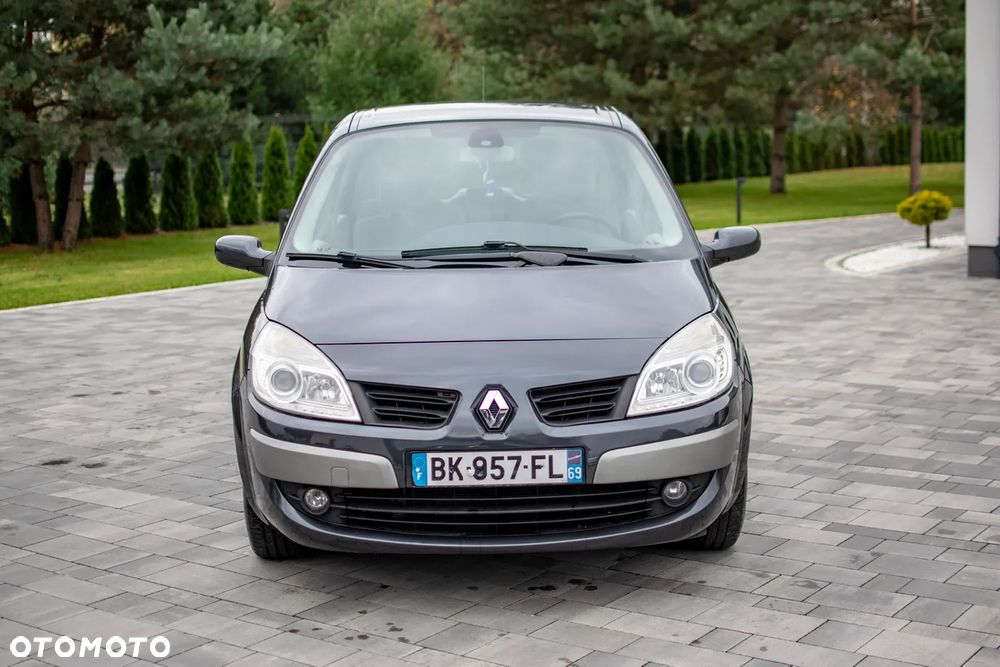 Renault Scenic - 18