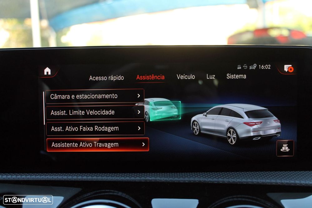 Mercedes-Benz CLA 250 e 8G-DCT AMG Line - 27