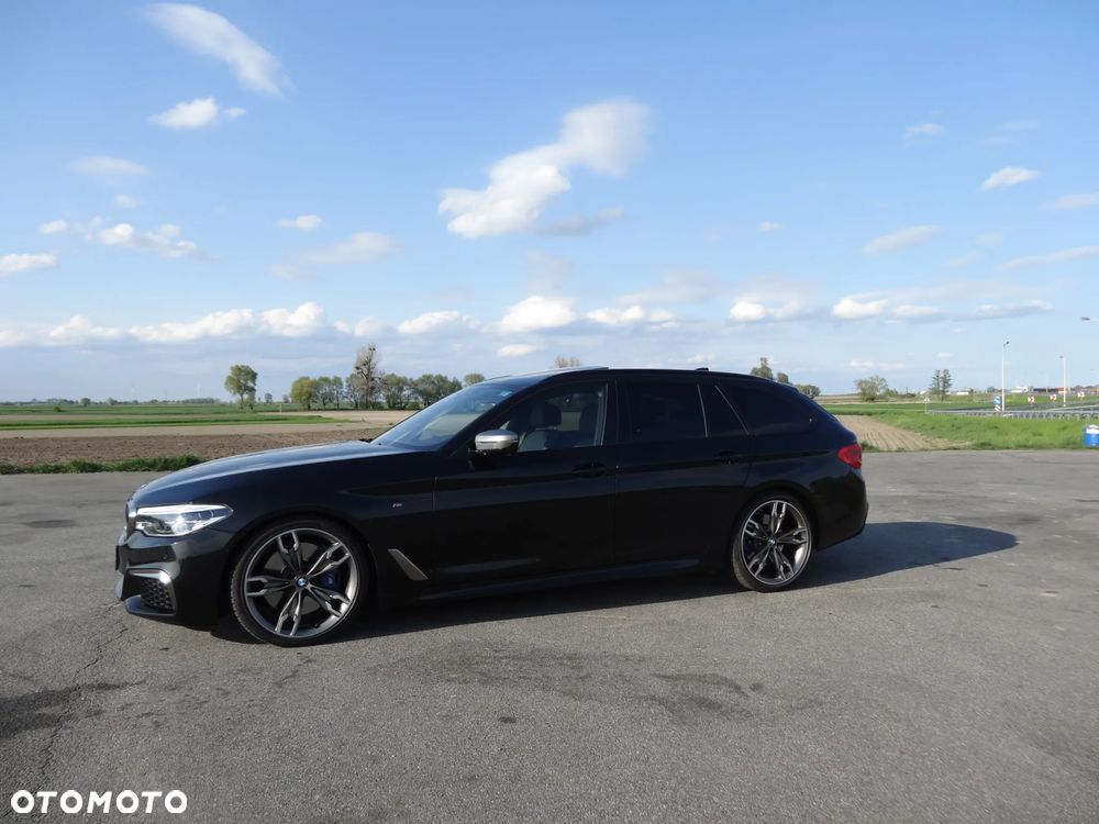 BMW Seria 5 M550d xDrive Touring - 4