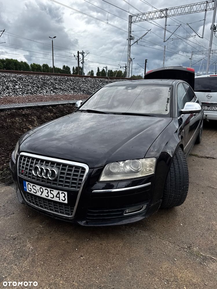Audi S8 5.2 FSI Quattro - 6