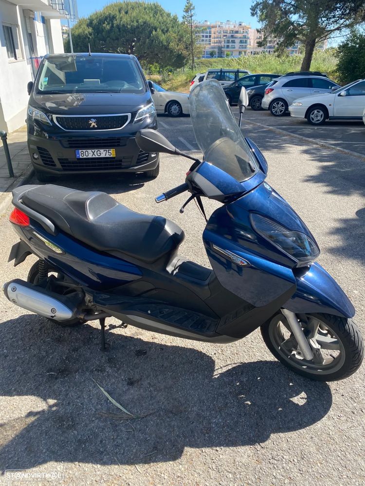 Piaggio X X7 250 I.E - 8