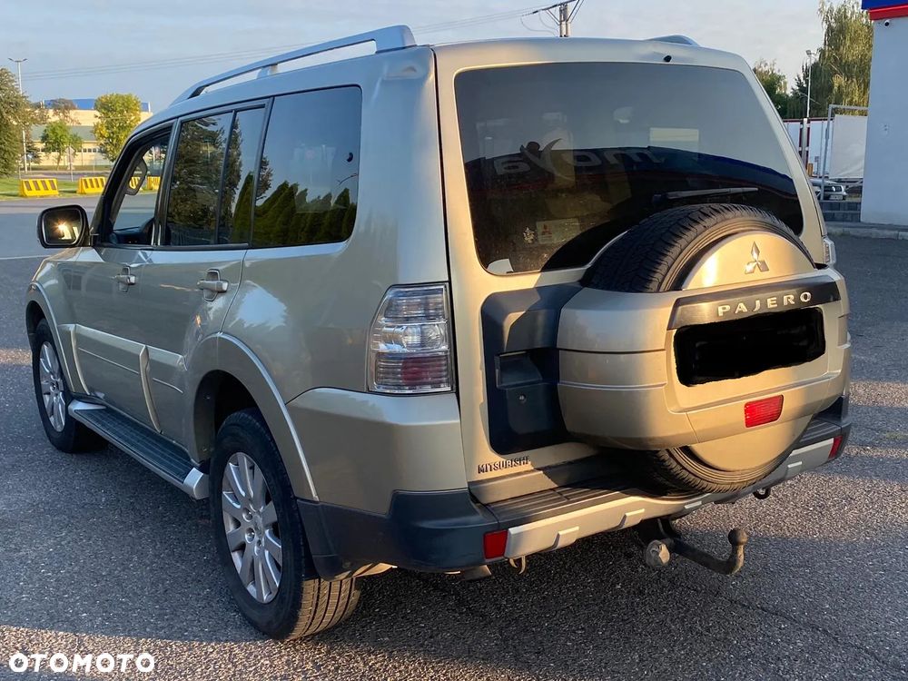 Mitsubishi Pajero 3.2 DID Instyle - 7