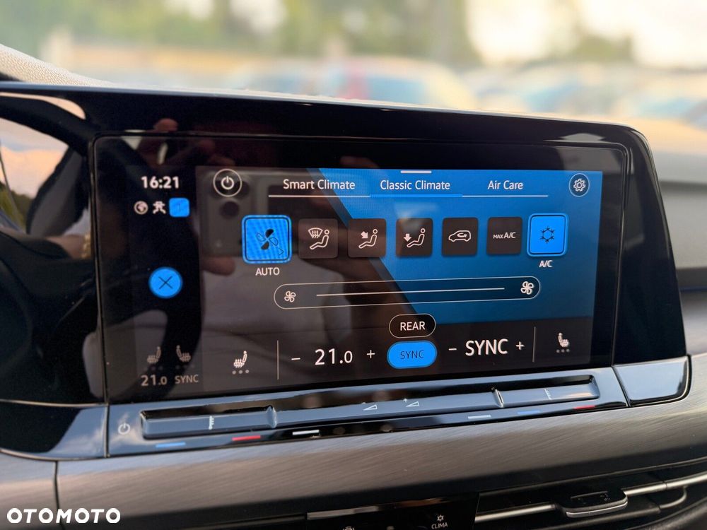 Volkswagen Golf Variant - 22