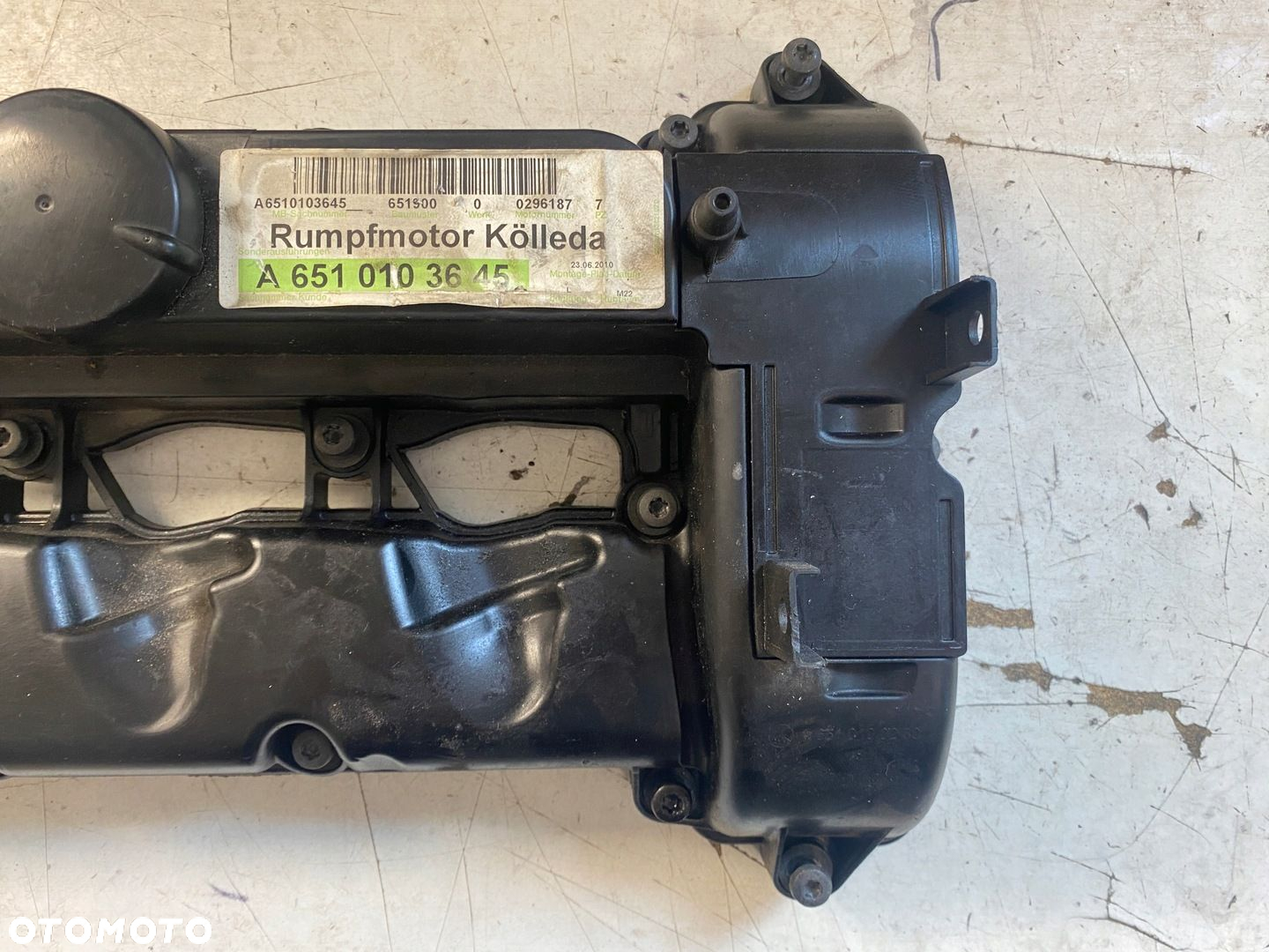 MERCEDES 2.2 CDI POKRYWA ZAWORÓW A6510103645 - 2