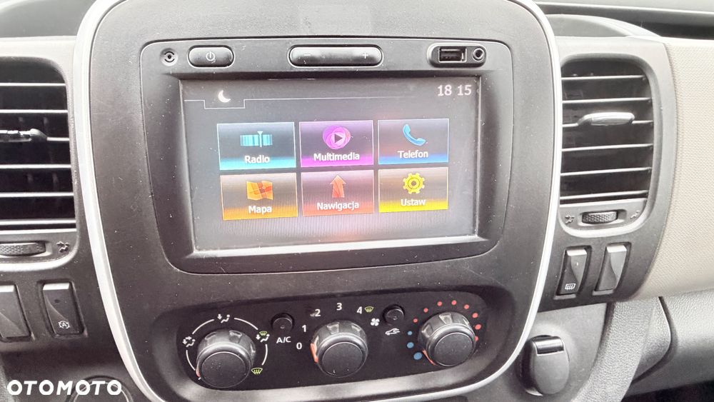 Renault Trafic - 13