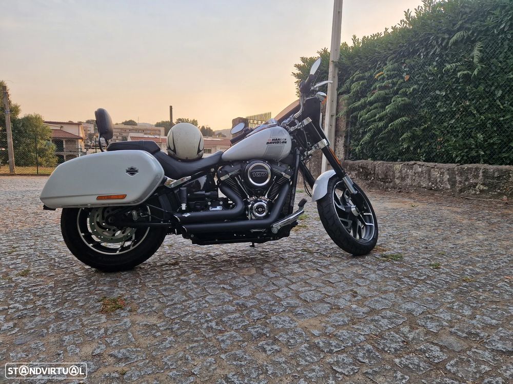 Harley-Davidson Softail Sport Glaid - 11