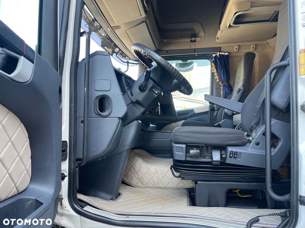 Scania R 440 PDE / MEGA / RETARDER - 17