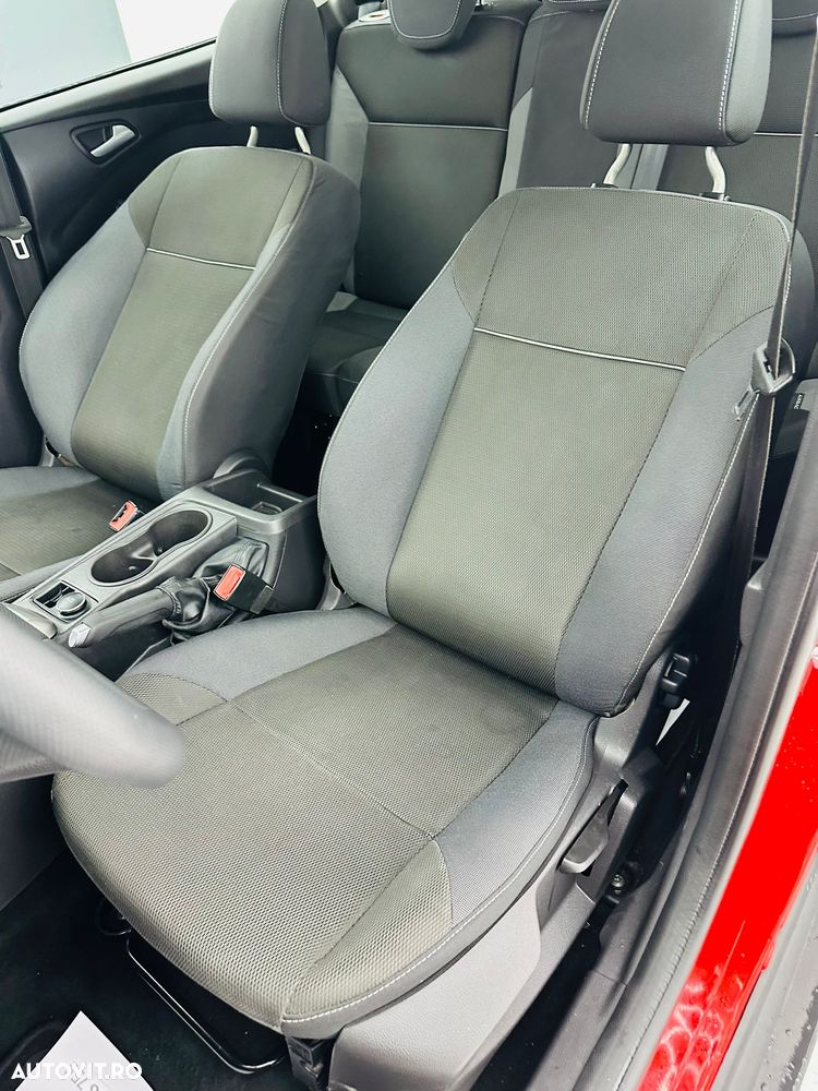 Ford Focus 1.6 TDCI DPF Trend - 18