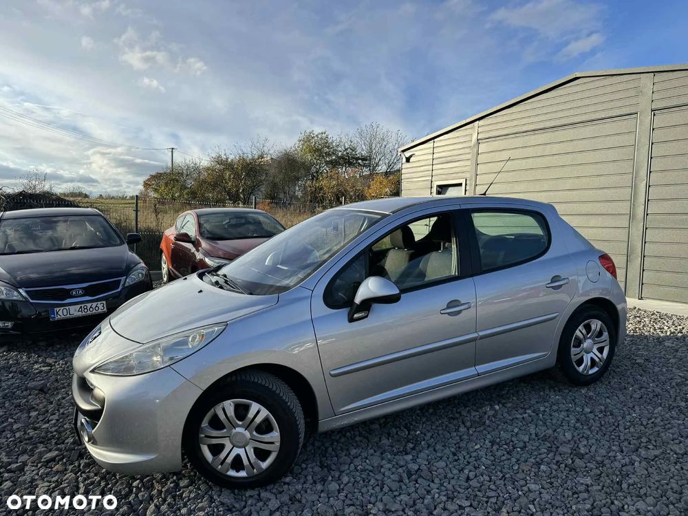 Peugeot 207 1.4 16V Presence - 7