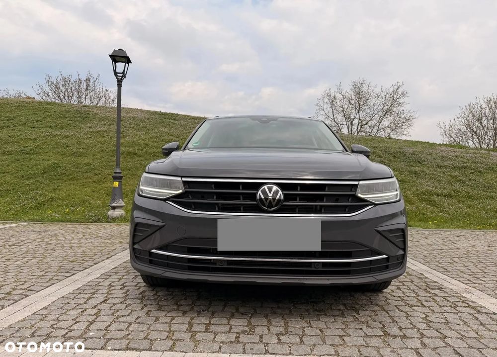 Volkswagen Tiguan 2.0 TDI SCR 4Mot Elegance DSG - 30