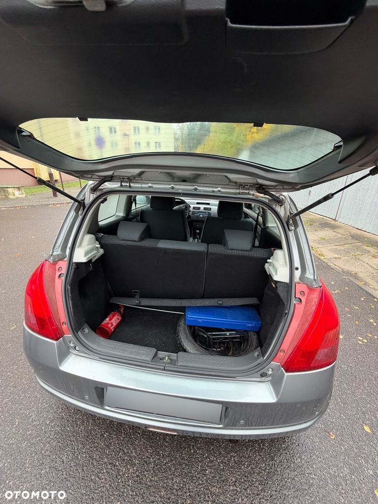 Suzuki Swift - 19