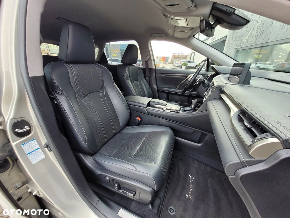 Lexus RX 450h F-Impression - 14