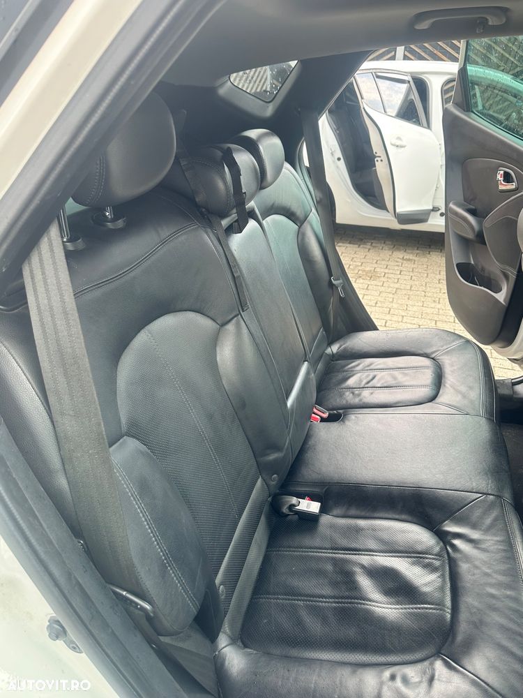 Hyundai ix35 - 9